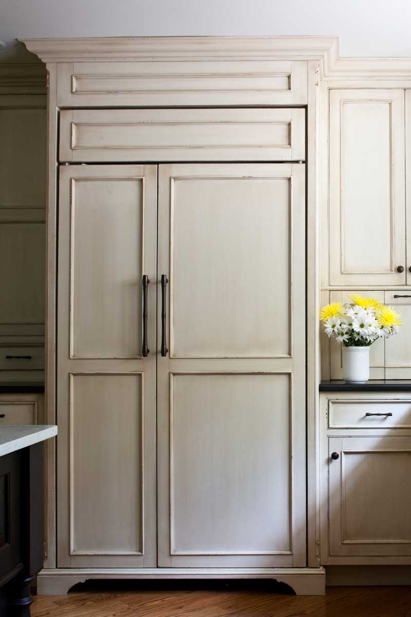 Sub Zero Refrigerator With Wood Panels Giorgi Kitchens Designs
